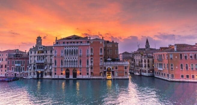 venice italy sunset grand canal 158441 750x400 1